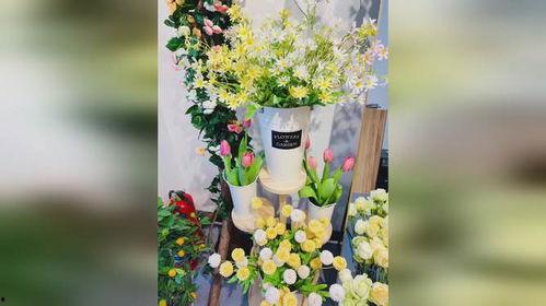 花店的秘密：妈妈的谜字,探寻妈妈谜字的温馨故事